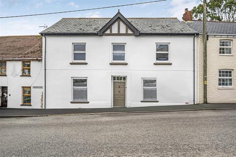 4 bedroom terraced house for sale, Kea House, Fore Street, Tregony, Nr Truro