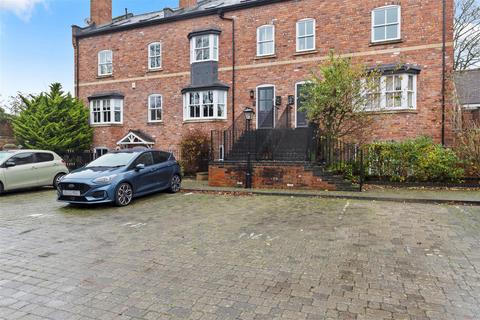 undefined, Warwick New Road, Leamington Spa
