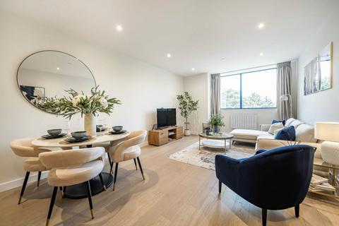 2 bedroom apartment to rent, Eastworth Road, Chertsey KT16