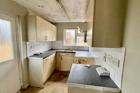 2 bedroom semi-detached house for sale, 1A Hervey Road, Chard, Somerset TA20 2BQ