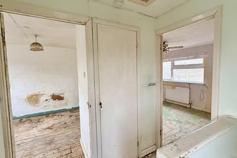 2 bedroom semi-detached house for sale, 1A Hervey Road, Chard, Somerset TA20 2BQ