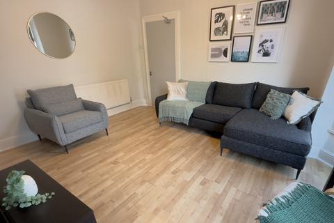 undefined, Greenbank Road, L18 1HN,