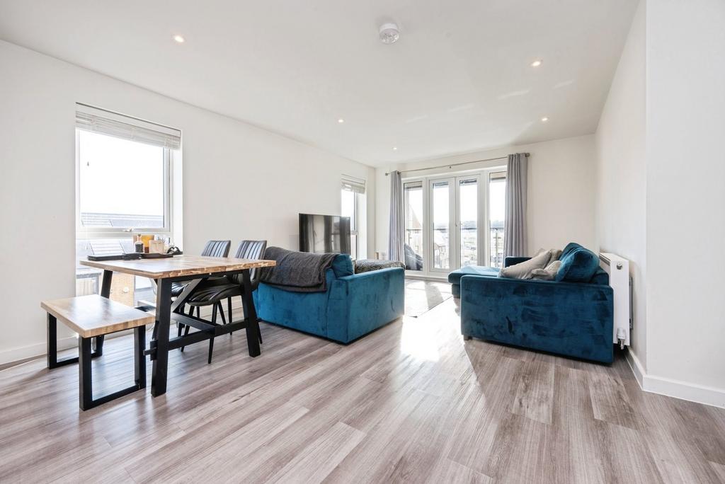 Living / Dining Room