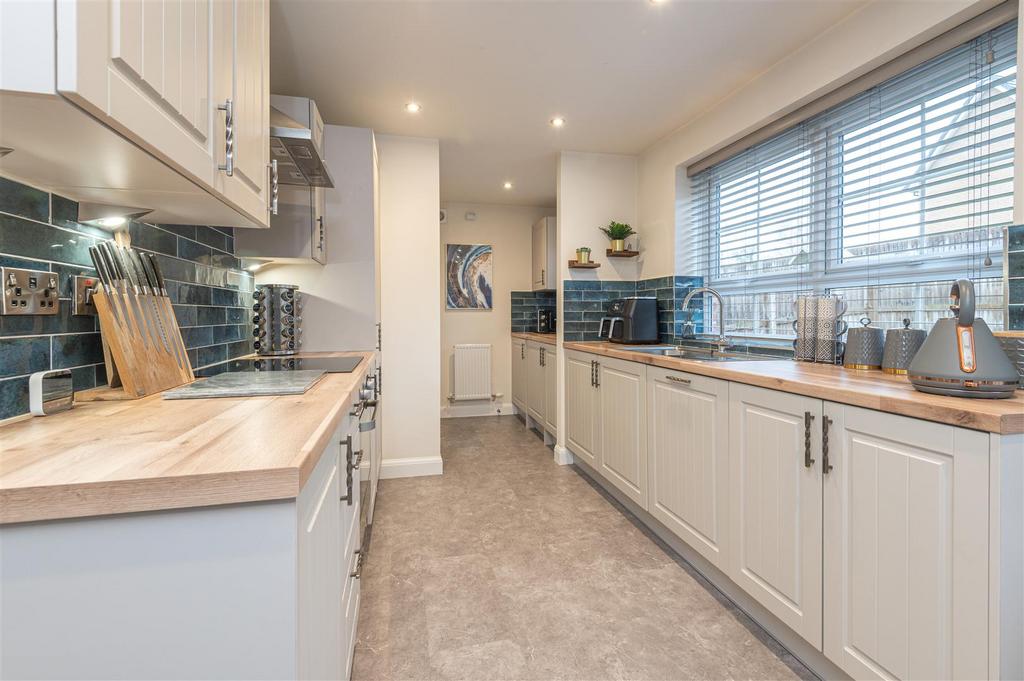 14 - 6 Millers Grove S75 1 FW.jpg