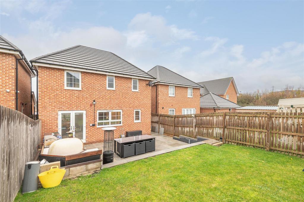 09 - 6 Millers Grove S75 1 FW.jpg