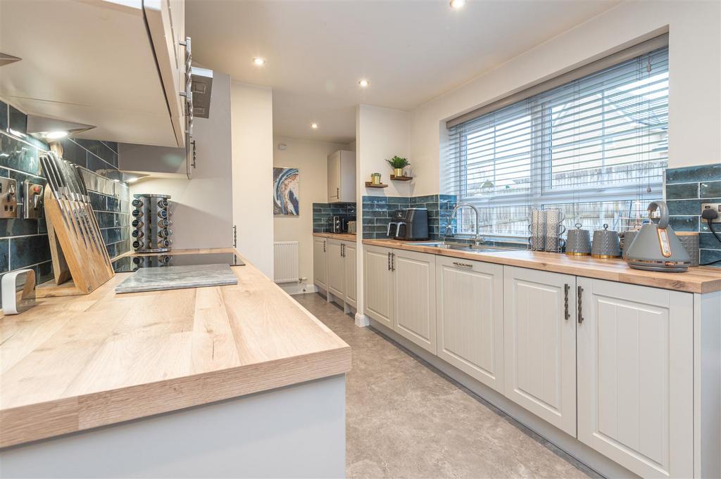 13 - 6 Millers Grove S75 1 FW.jpg