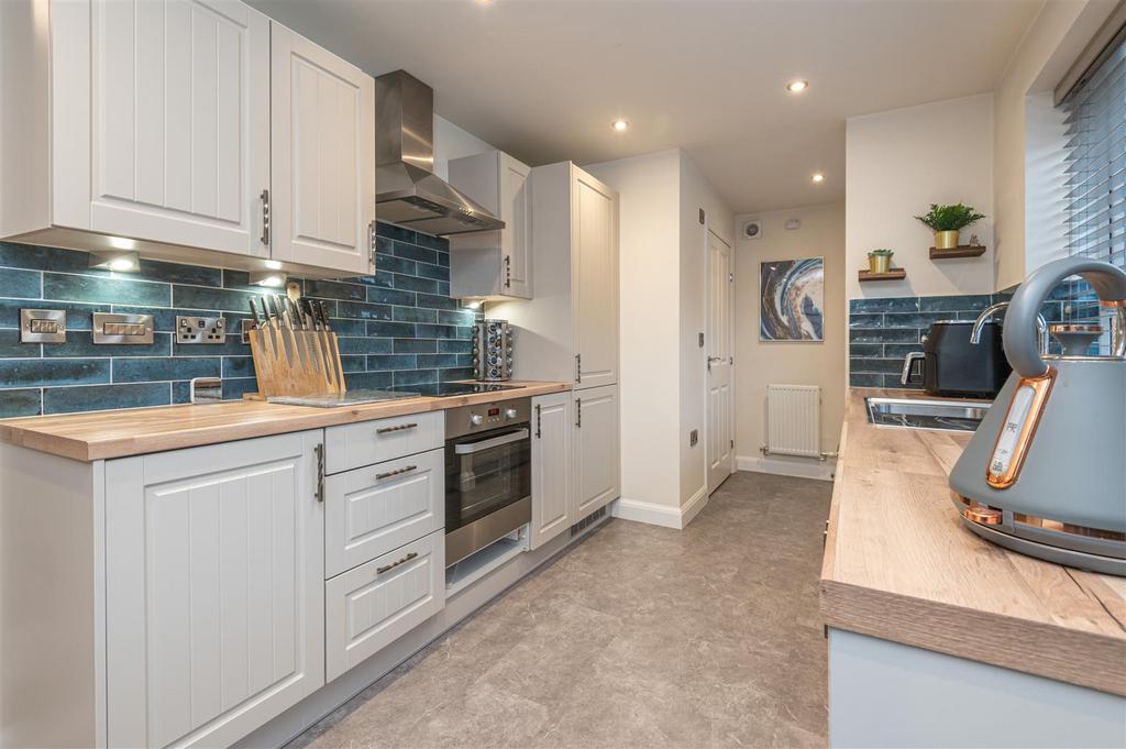 15 - 6 Millers Grove S75 1 FW.jpg