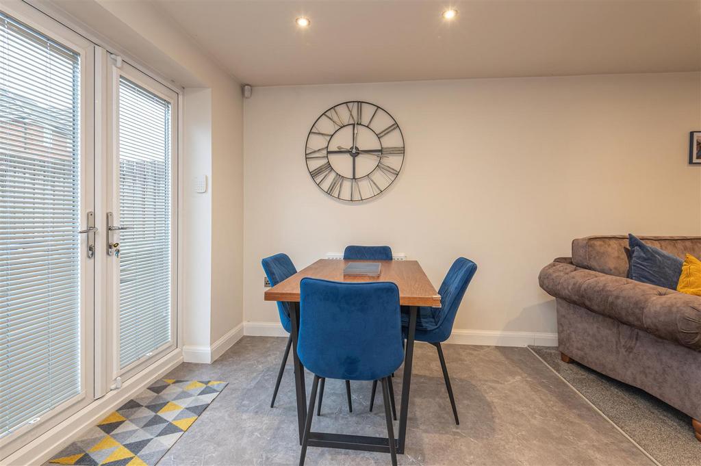 18 - 6 Millers Grove S75 1 FW.jpg