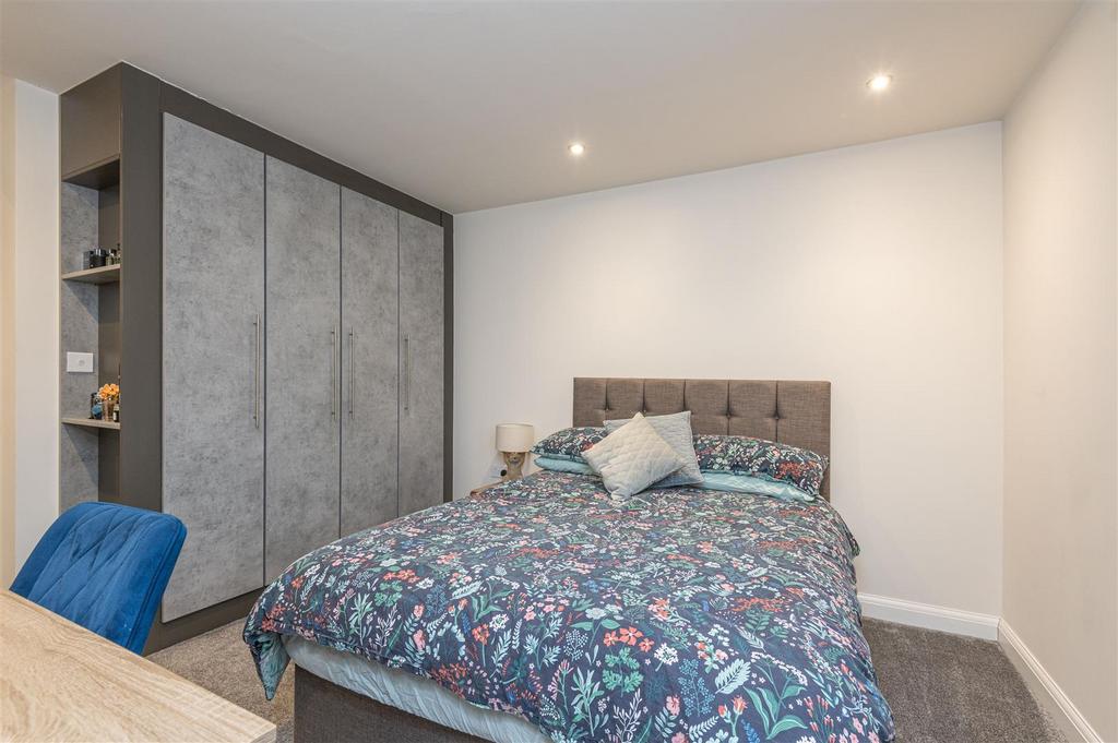 40 - 6 Millers Grove S75 1 FW.jpg