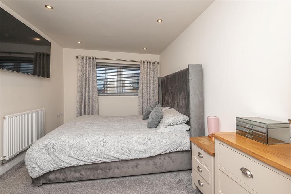 30 - 6 Millers Grove S75 1 FW.jpg