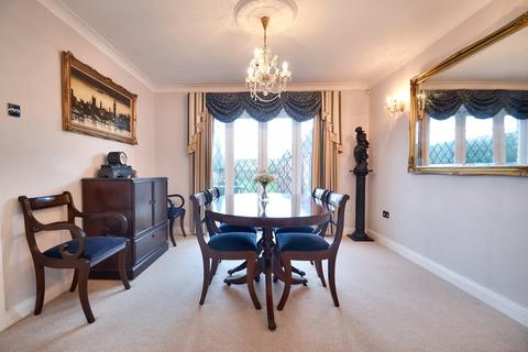 4 bedroom detached house for sale, Corfe Mullen