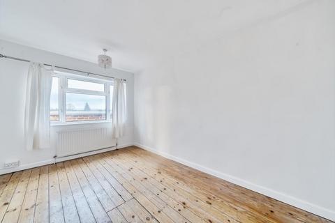 2 bedroom flat for sale, Craven House,  Mortlake,  SW14