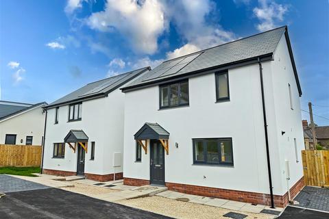 Manor Road, Barnstaple EX32