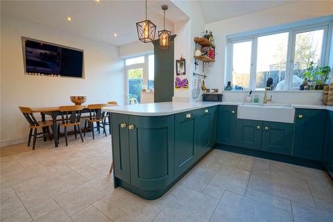 3 bedroom semi-detached house for sale, Herringthorpe Valley Road, Rotherham, South Yorkshire, S65