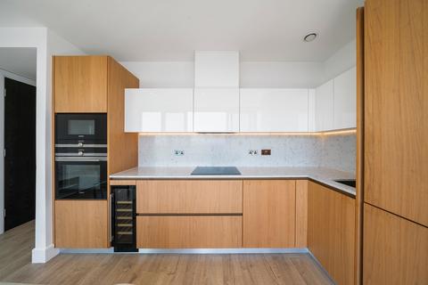 1 bedroom apartment to rent, Perilla House, Stable Walk, London E1