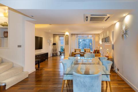 5 bedroom terraced house for sale, Woodsford Square, London, W14