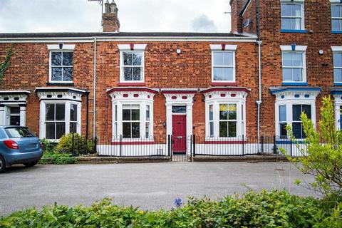 3 bedroom terraced house for sale, Wilton Terrace, Hornsea