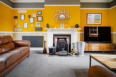 3 bedroom terraced house for sale, Wilton Terrace, Hornsea