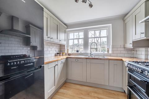 3 bedroom apartment for sale, Fairmile Court, Oxfordshire RG9