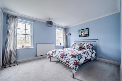 3 bedroom apartment for sale, Fairmile Court, Oxfordshire RG9