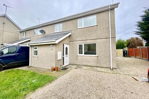 3 bedroom semi-detached house for sale, Stad Ty Cerrig, Nefyn, Pwllheli