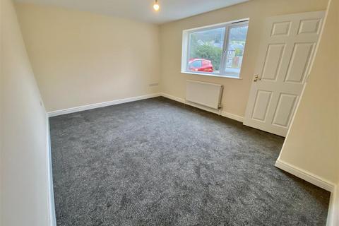 3 bedroom semi-detached house for sale, Stad Ty Cerrig, Nefyn, Pwllheli