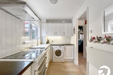 2 bedroom semi-detached house for sale, Vectis Drive, Sittingbourne, Kent, ME10