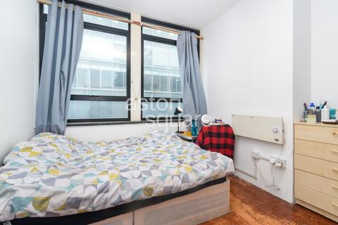 undefined, Grays Inn Road, London, WC1X