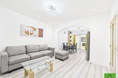 undefined, Dymoke Road, Hornchurch RM11