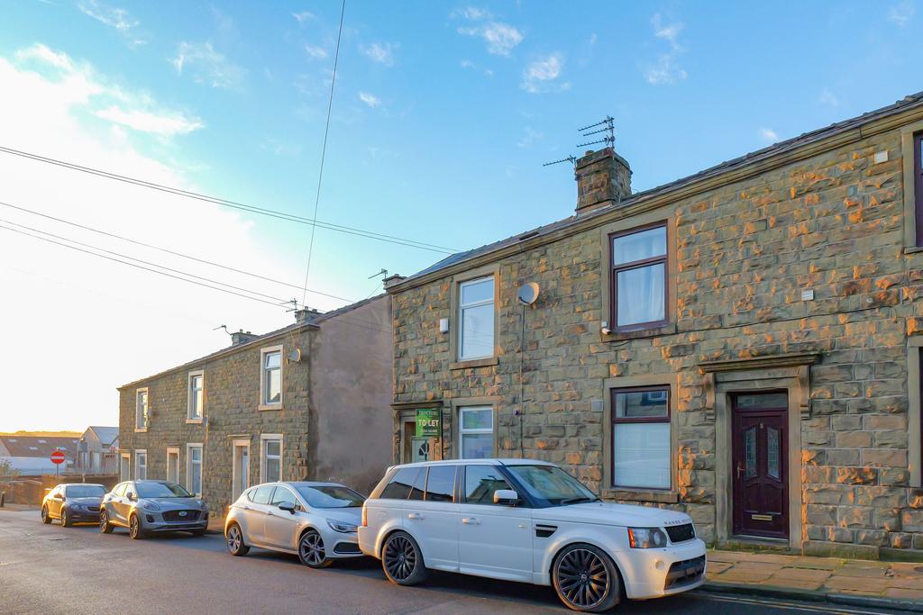 1 bedroom end of terrace house for sale