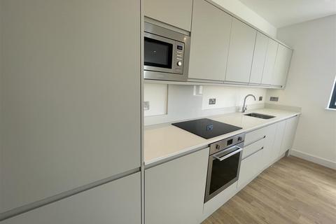 undefined, Farnborough Road, Hampshire GU14