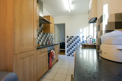 3 bedroom terraced house to rent, Dawlish Road, Birmingham B29