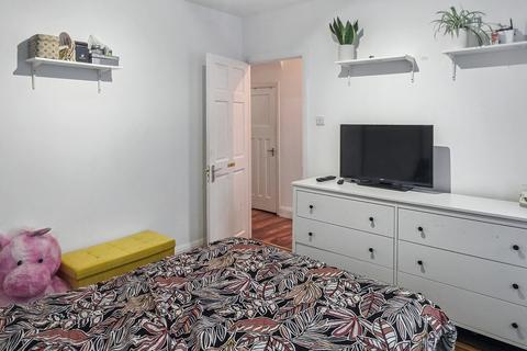 undefined, 158, Braemar Avenue, London NW10 0DS