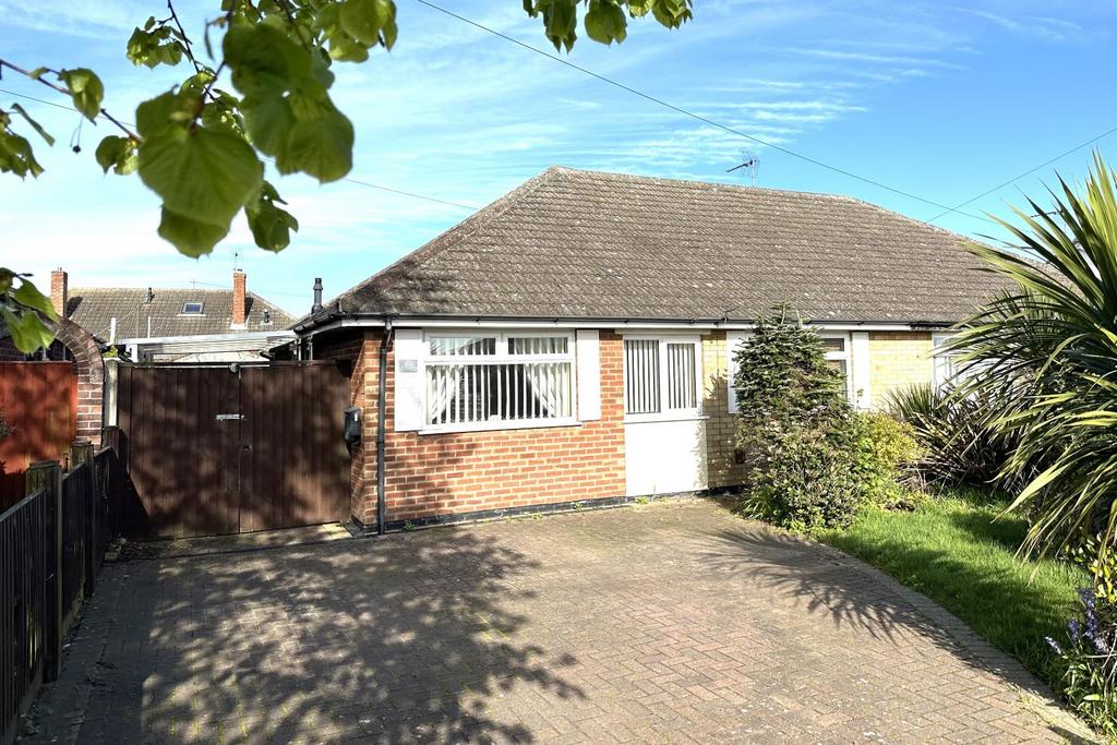 Beautiful 2 Bedroom Bungalow For Sale