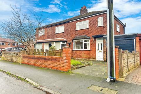 Everest Avenue, Ashton-under-Lyne, Greater Manchester, OL7