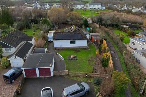 undefined, Avenue Road, Newton Abbot TQ13