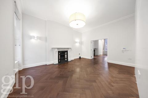 undefined, Gower Street, Bloomsbury, London, WC1E