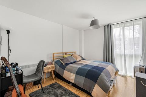 1 bedroom flat for sale, Fairlea Place, Ealing, W5