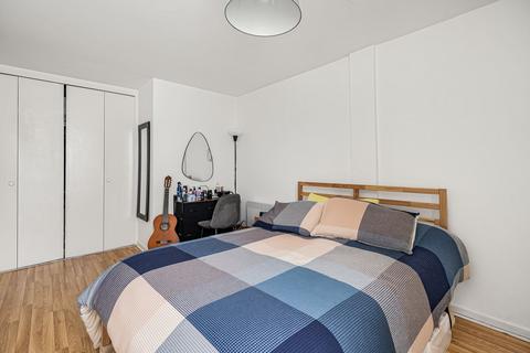 1 bedroom flat for sale, Fairlea Place, Ealing, W5