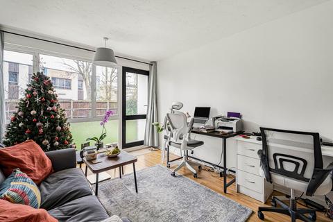 1 bedroom flat for sale, Fairlea Place, Ealing, W5