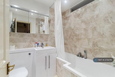 1 bedroom flat to rent, Lucas Gardens, London, N2