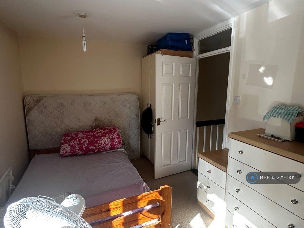 Dbl Bedroom 2 a