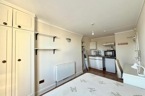 undefined, Hogarth Road, London SW5