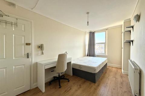 undefined, Hogarth Road, London SW5
