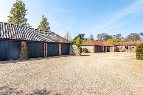 4 bedroom semi-detached house for sale, Refined Rural Living in South Creake