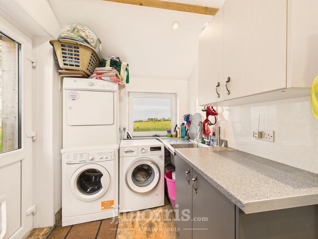 Laundry/Utility