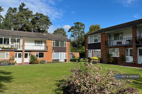 undefined, Beacon Hill Court, Hindhead, GU26