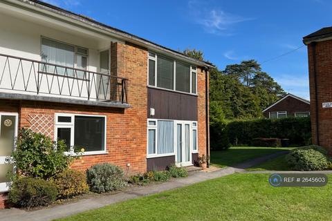 undefined, Beacon Hill Court, Hindhead, GU26