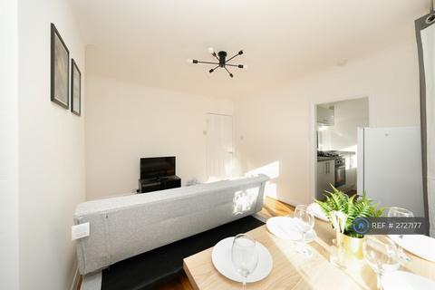 undefined, Staines Road, Feltham, TW14