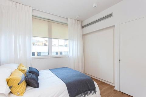 3 bedroom apartment to rent, Rathbone Place, Fitzrovia, London, W1T